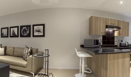 Ferienwohnung C.A.G - Upper East Side Sandton Zimmer foto
