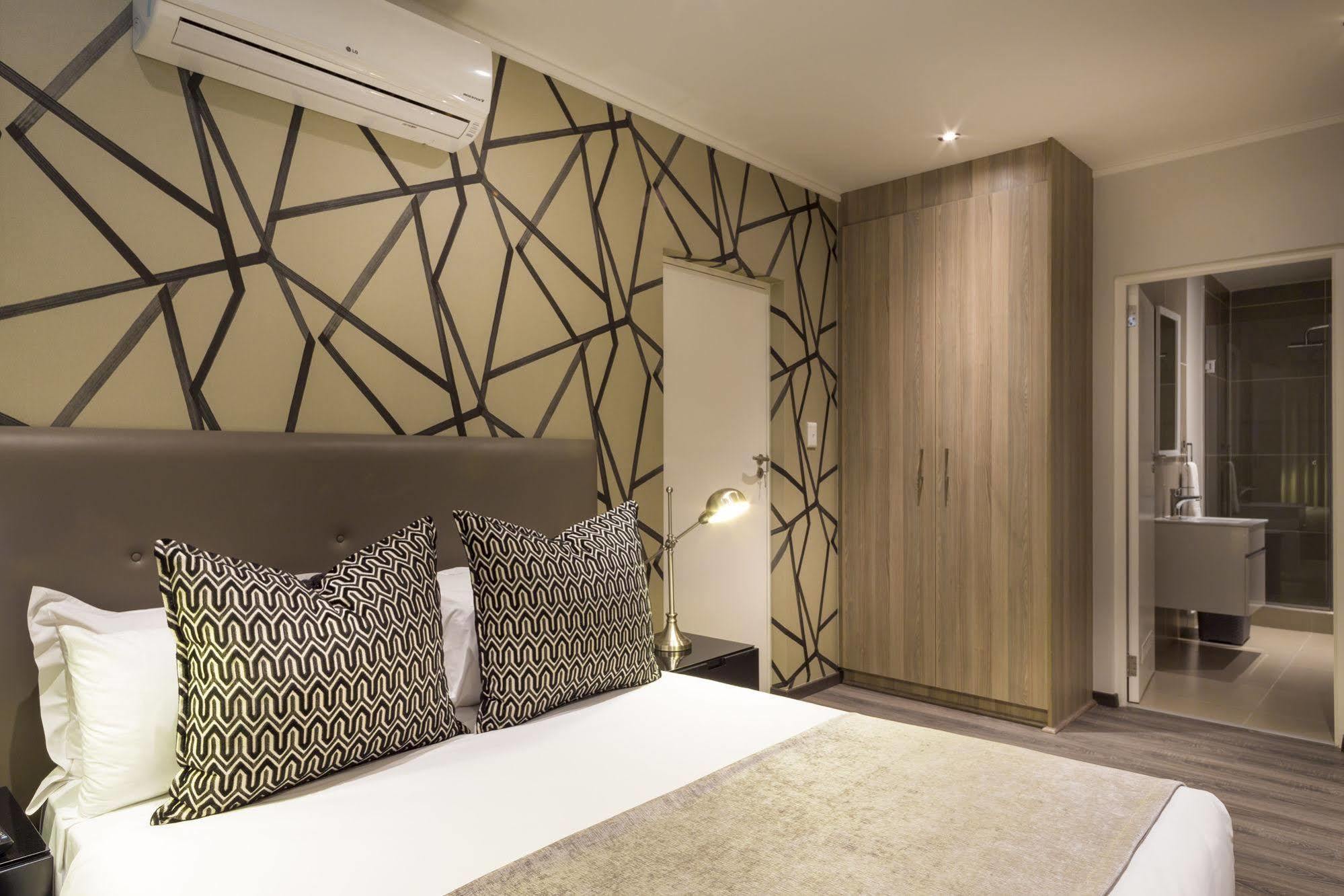 Ferienwohnung C.A.G - Upper East Side Sandton Exterior foto