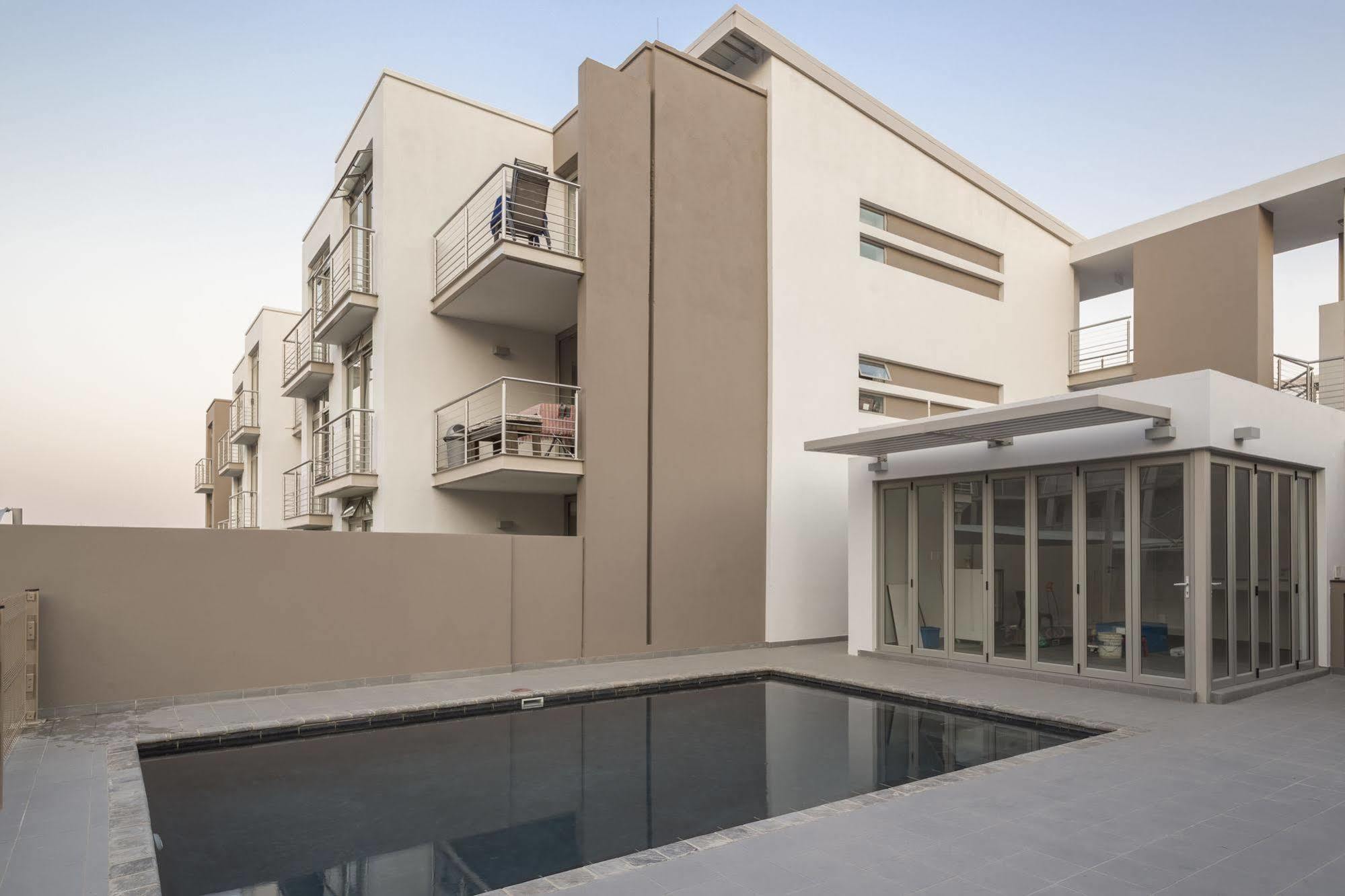 Ferienwohnung C.A.G - Upper East Side Sandton Exterior foto